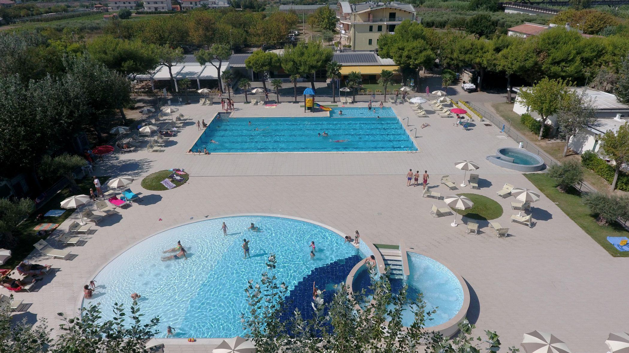 Stork Camping Village Roseto Degli Abruzzi Exterior foto