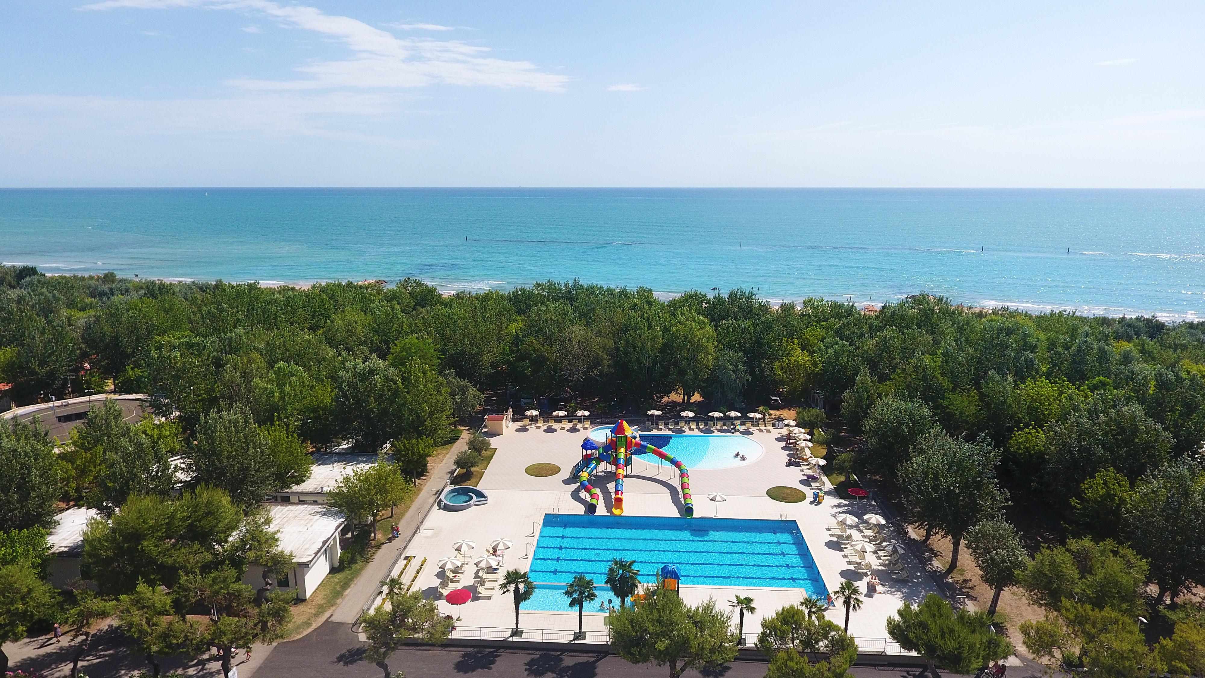Stork Camping Village Roseto Degli Abruzzi Exterior foto