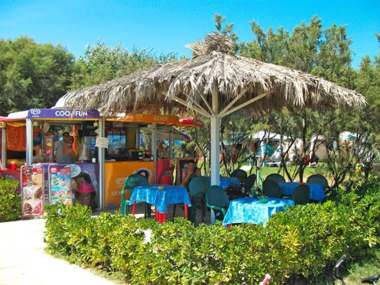 Stork Camping Village Roseto Degli Abruzzi Exterior foto